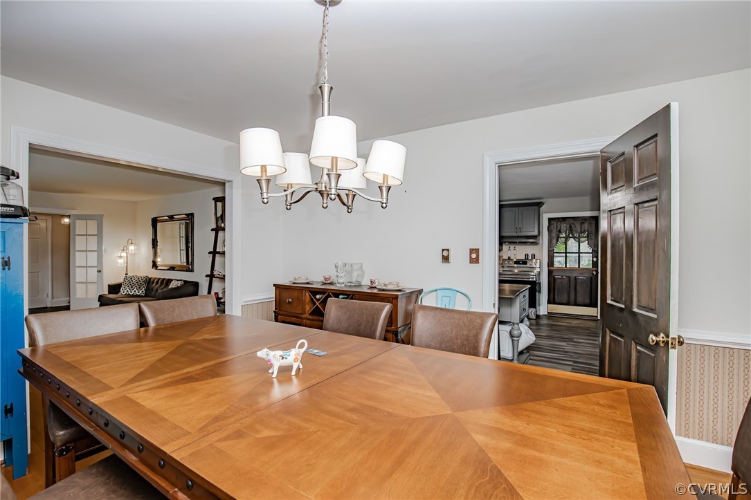 8301 Elkhardt Road North Chesterfield, VA 23235 - Photo 11 of 35 Gallery Image 11