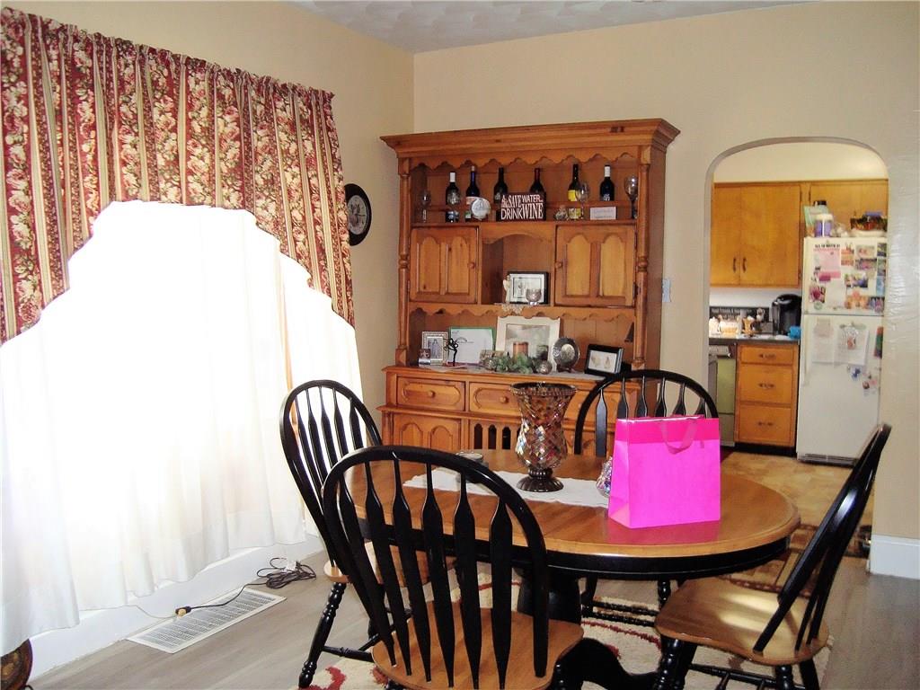 1807 Mercer Grove City Road Mercer, PA 16137 - Photo 7 of 17