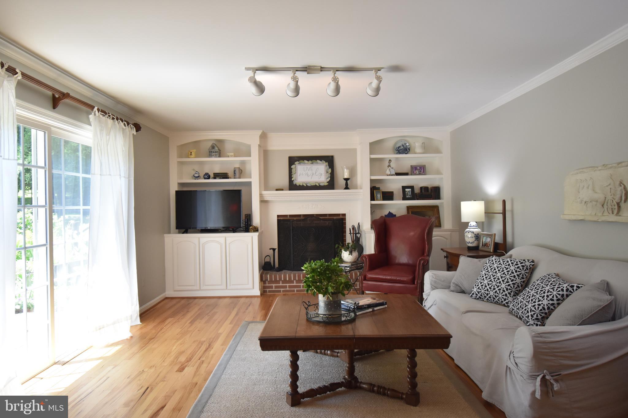 1011 Valewood Road Baltimore, MD 21286 - Photo 15 of 50