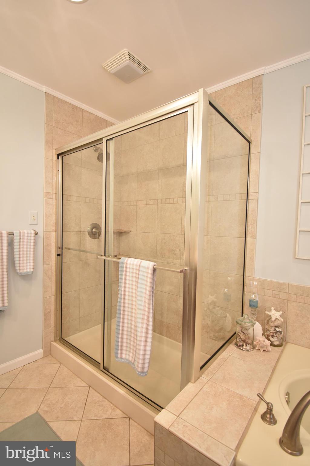 1011 Valewood Road Baltimore, MD 21286 - Photo 27 of 50