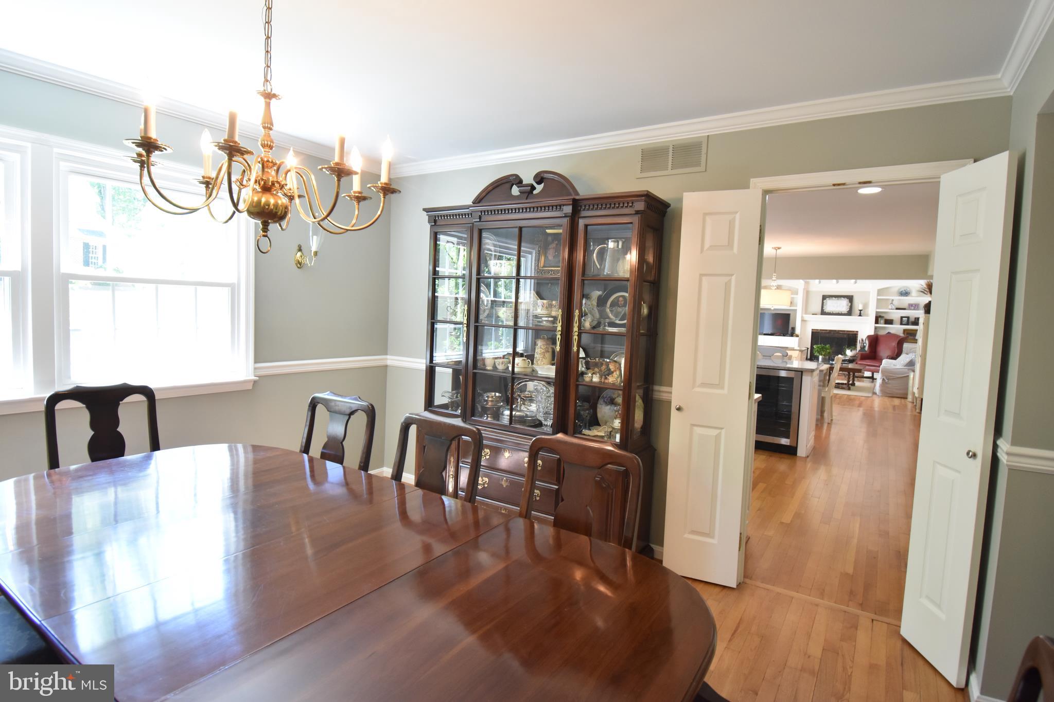 1011 Valewood Road Baltimore, MD 21286 - Photo 7 of 50