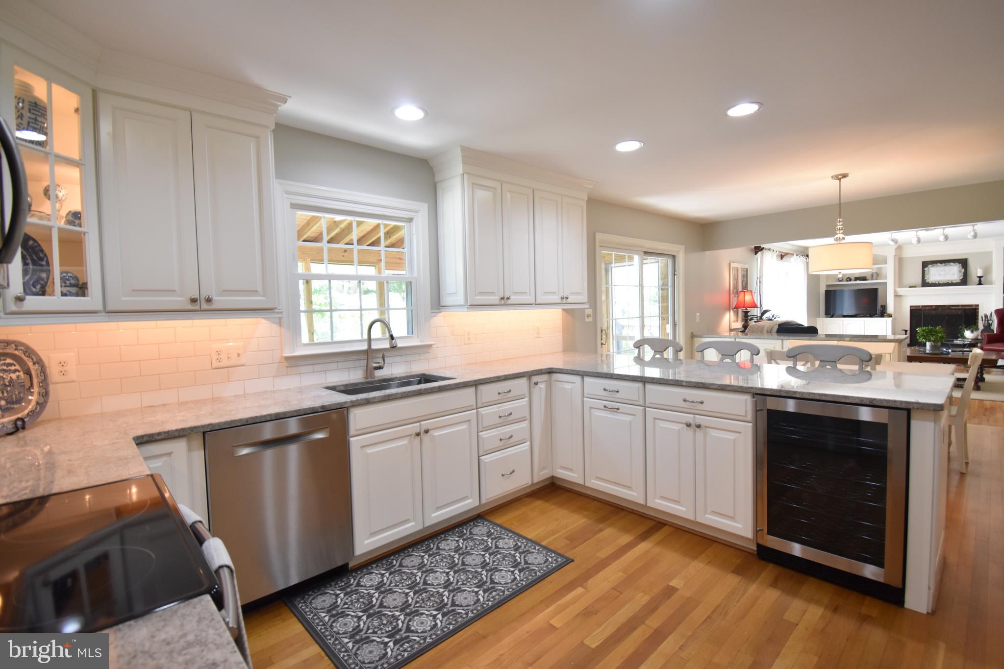 1011 Valewood Road Baltimore, MD 21286 - Photo 8 of 50