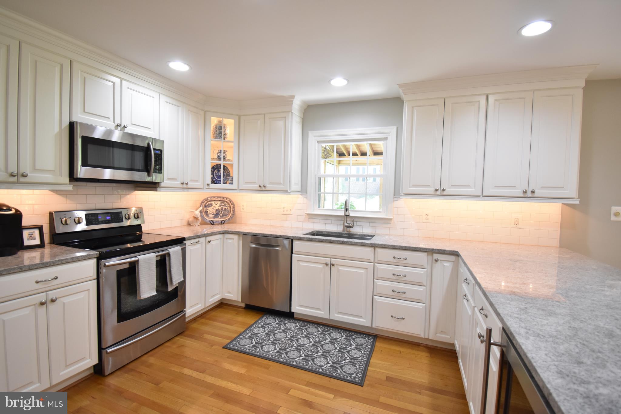 1011 Valewood Road Baltimore, MD 21286 - Photo 10 of 50