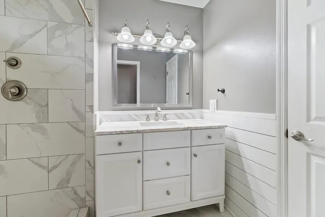 $599,000 | 1245 Lakefront Drive, Charleston, SC 29412