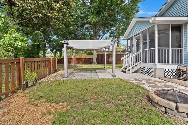 $599,000 | 1245 Lakefront Drive, Charleston, SC 29412