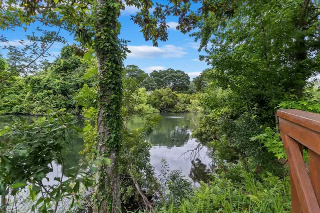 $599,000 | 1245 Lakefront Drive, Charleston, SC 29412