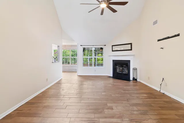 $599,000 | 1245 Lakefront Drive, Charleston, SC 29412