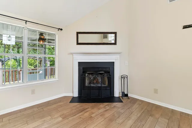 $599,000 | 1245 Lakefront Drive, Charleston, SC 29412