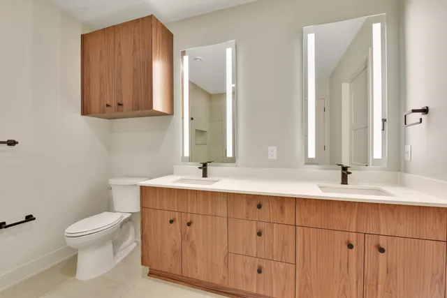 $6,795 | 3012 Excelsior Boulevard, Unit 805, Minneapolis, MN 55416