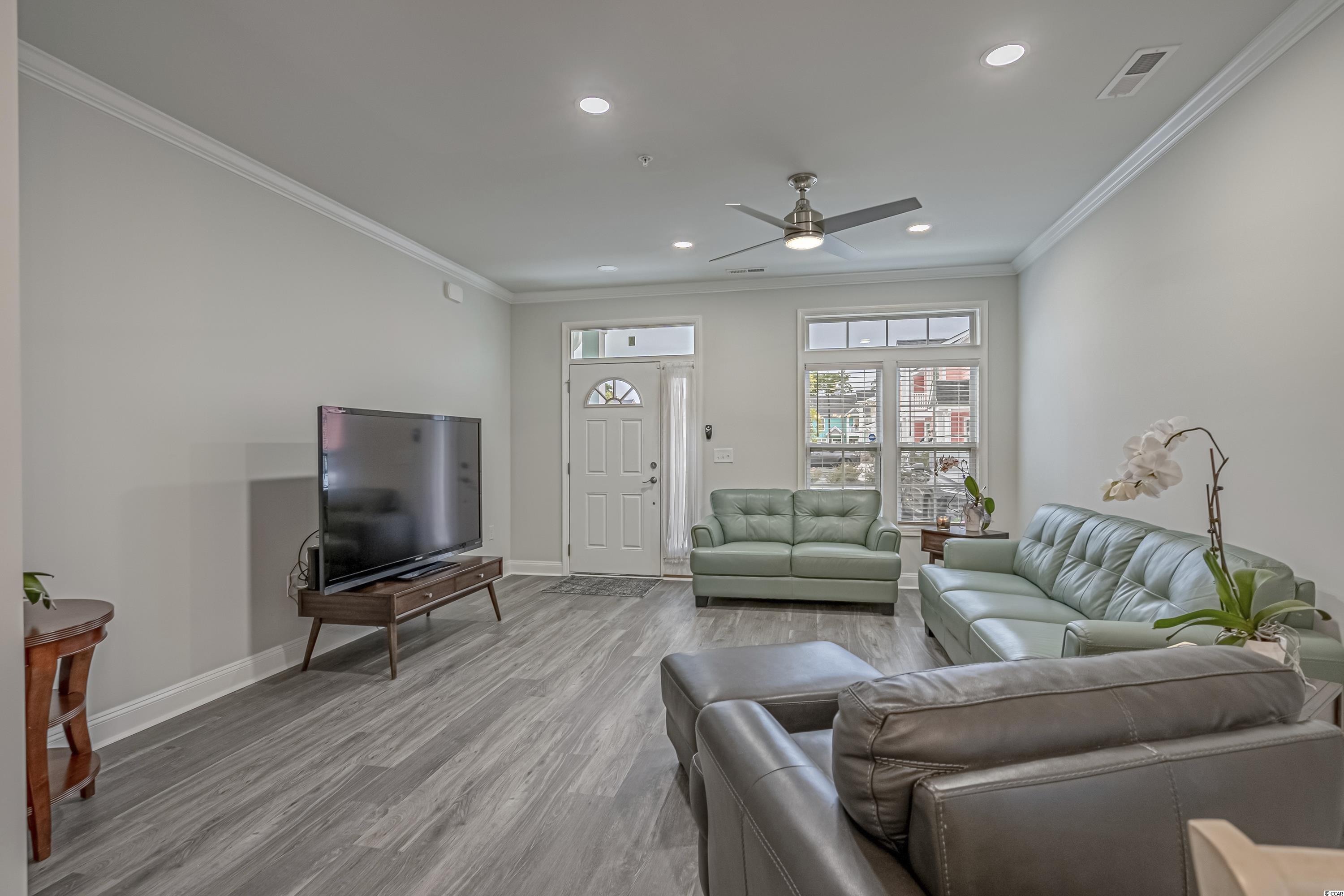 804 Moen Place, Unit A Myrtle Beach, SC 29577 - Photo 5 of 40