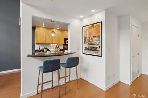 $985,000 | 10 South Park Street, Unit 3, San Francisco, CA 94107