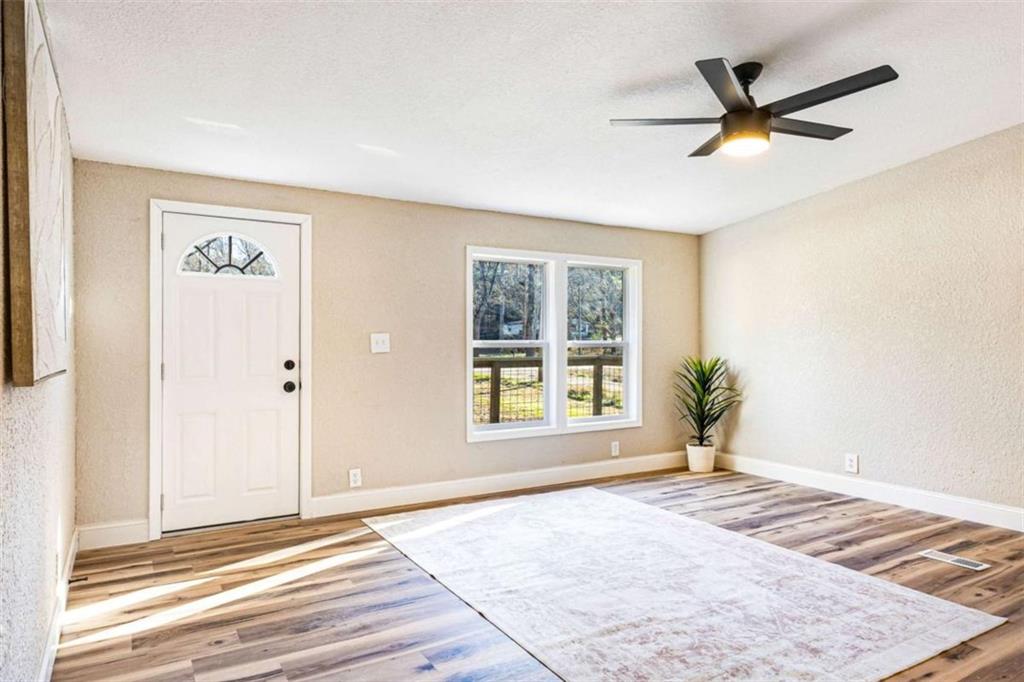 90 Oak Ridge Drive Carrollton, GA 30116 - Photo 11 of 48