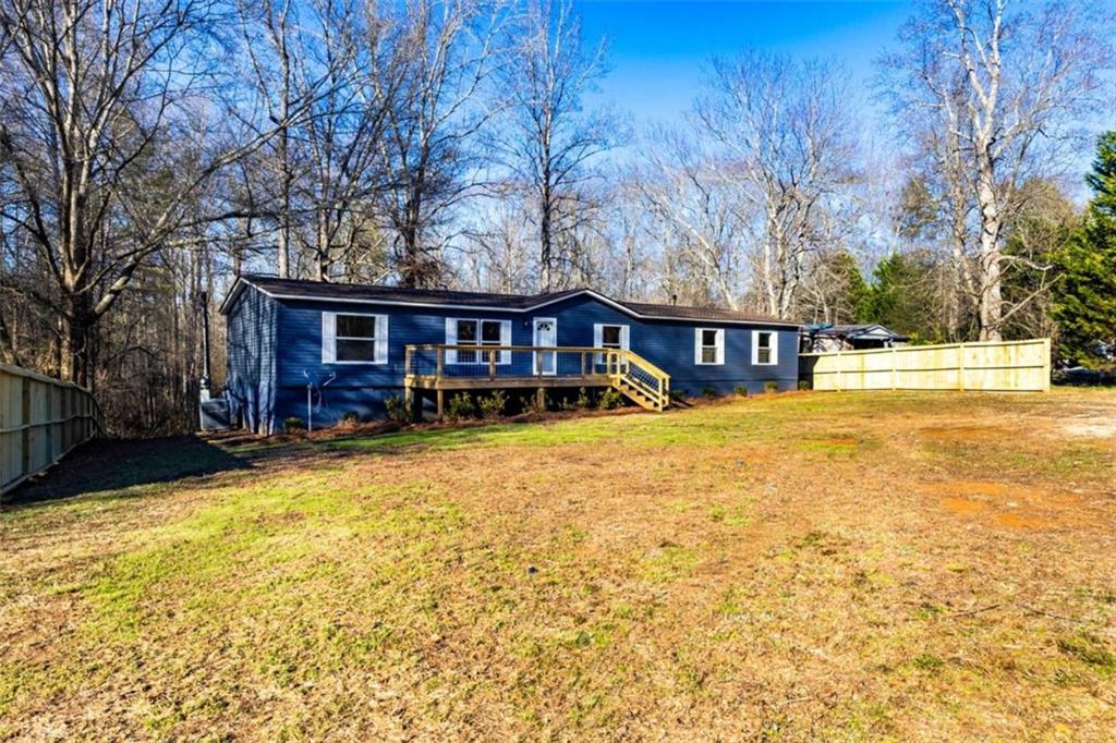 90 Oak Ridge Drive Carrollton, GA 30116 - Photo 4 of 48