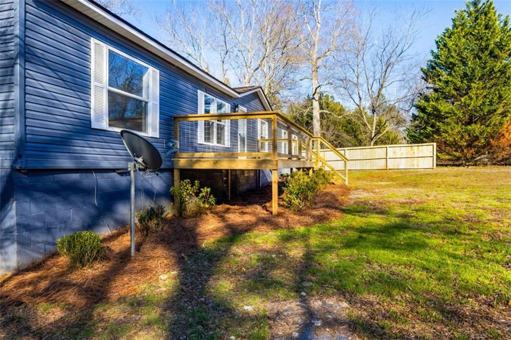 90 Oak Ridge Drive Carrollton, GA 30116 - Photo 6 of 48