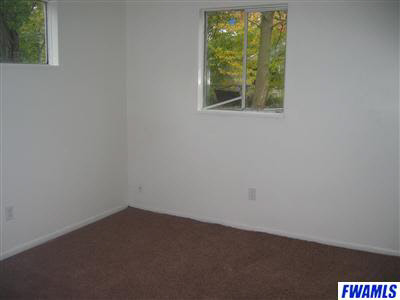 2818 Knode Court Fort Wayne, IN 46806 - Photo 7 of 8 Gallery Image 7