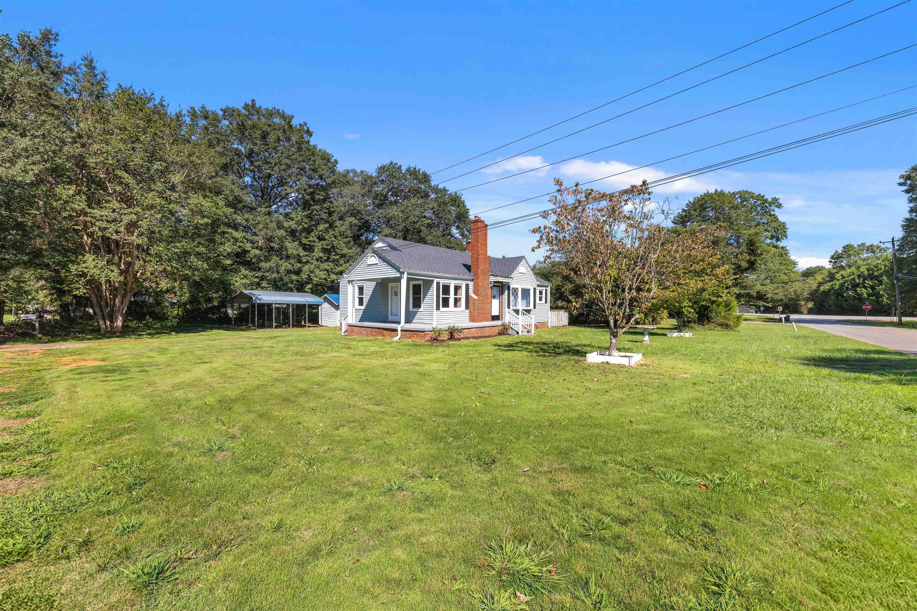 109 Wellford Road Lyman, SC 29365 - Photo 2 of 27 Gallery Image 2