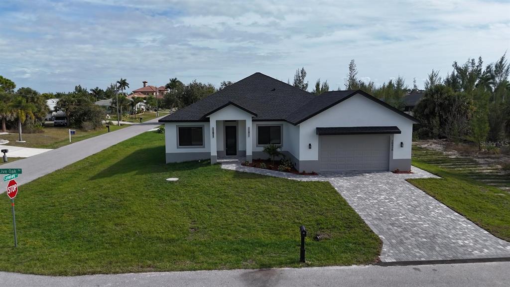 10426 Live Oak Road Port Charlotte, FL 33981 - Photo 3 of 53