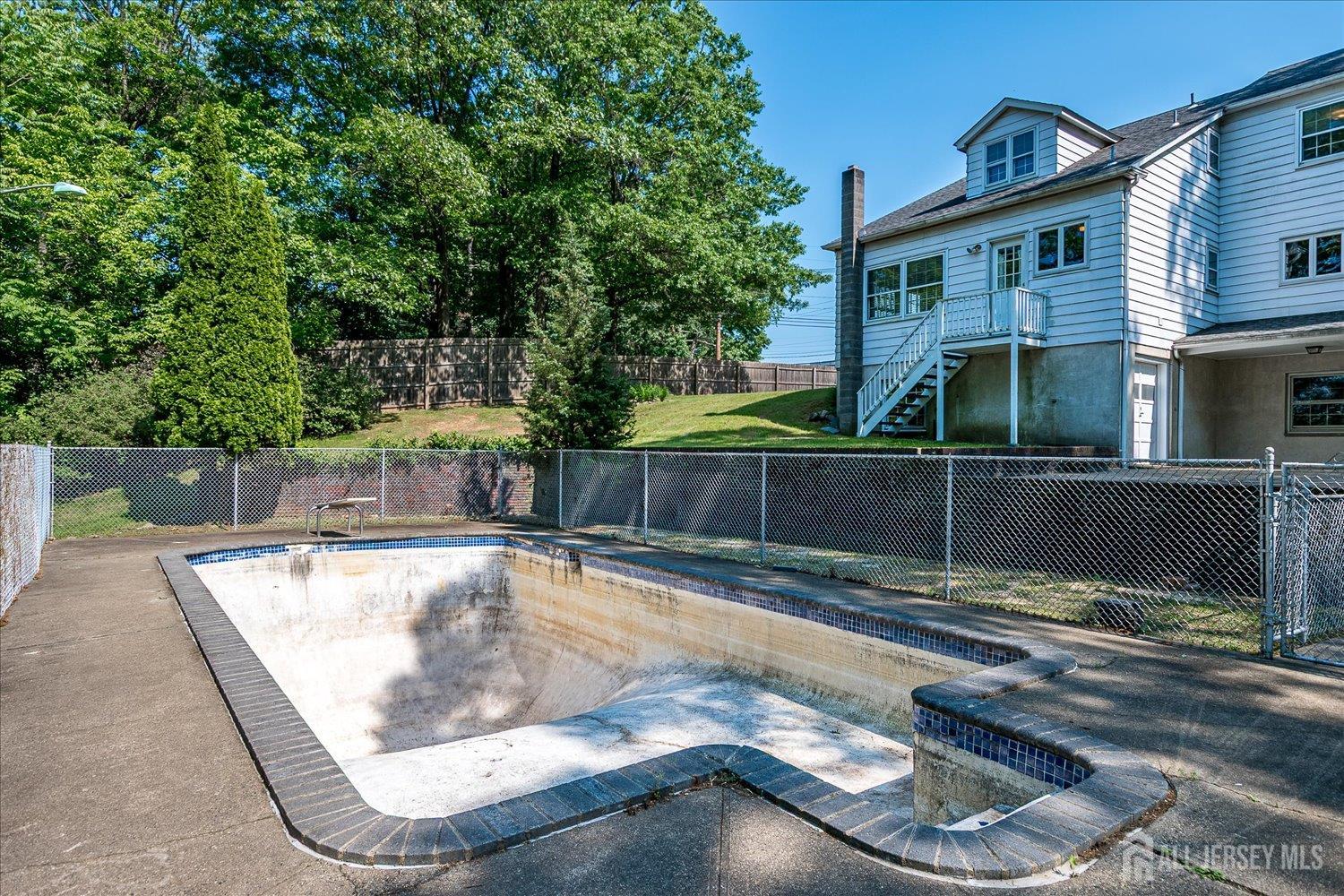 730 Old Post Road Edison, NJ 08817 - Photo 55 of 74