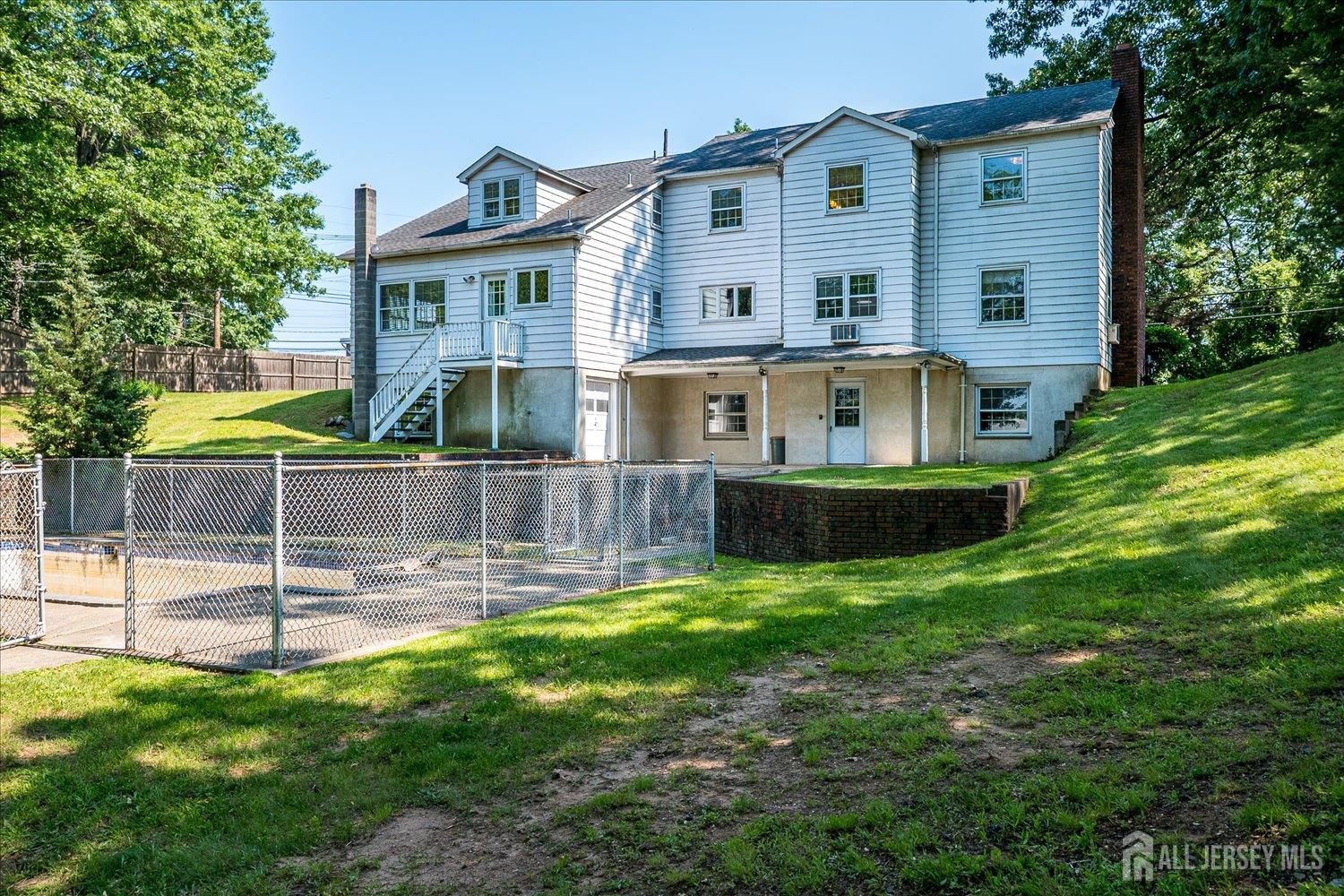 730 Old Post Road Edison, NJ 08817 - Photo 58 of 74