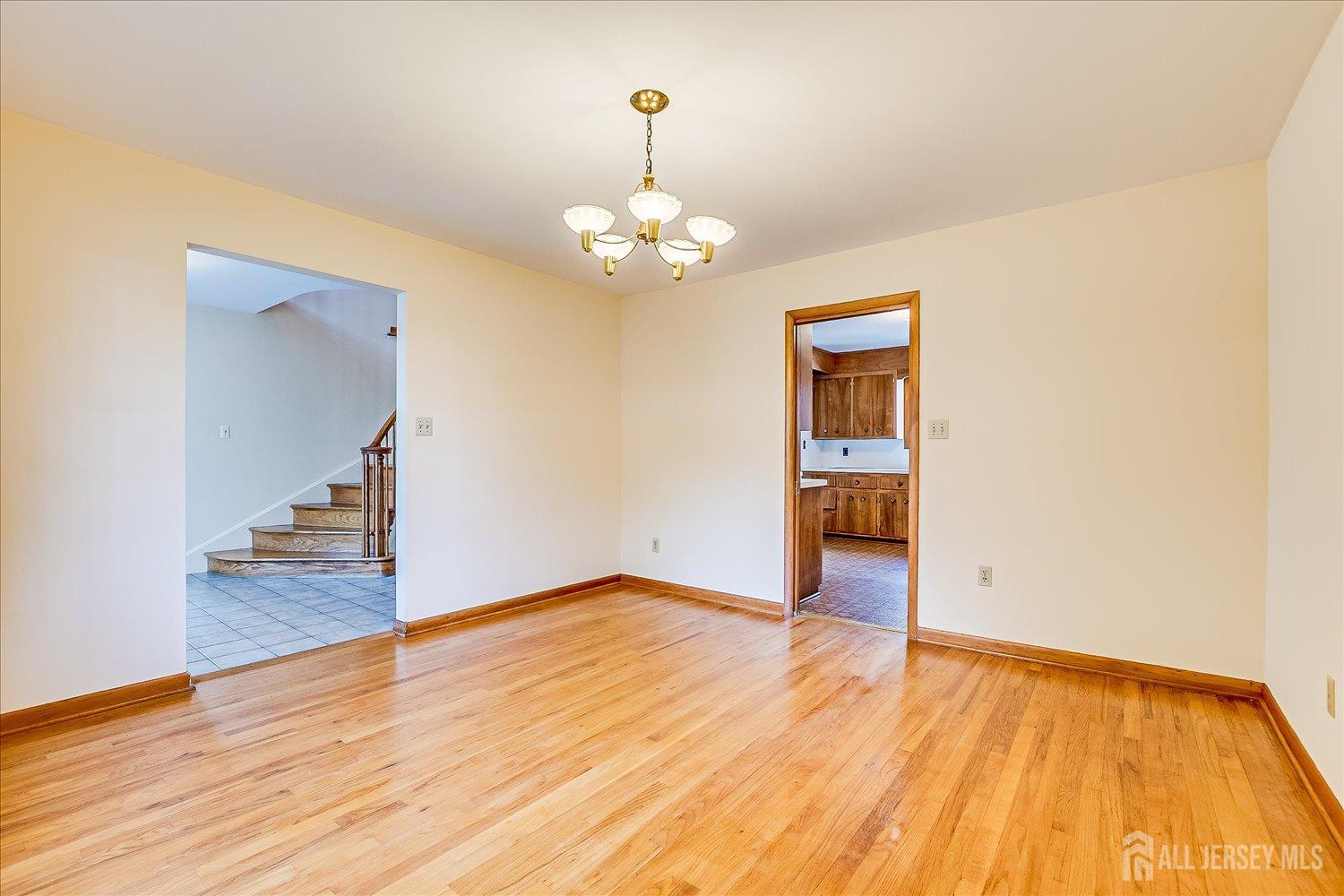 730 Old Post Road Edison, NJ 08817 - Photo 6 of 74
