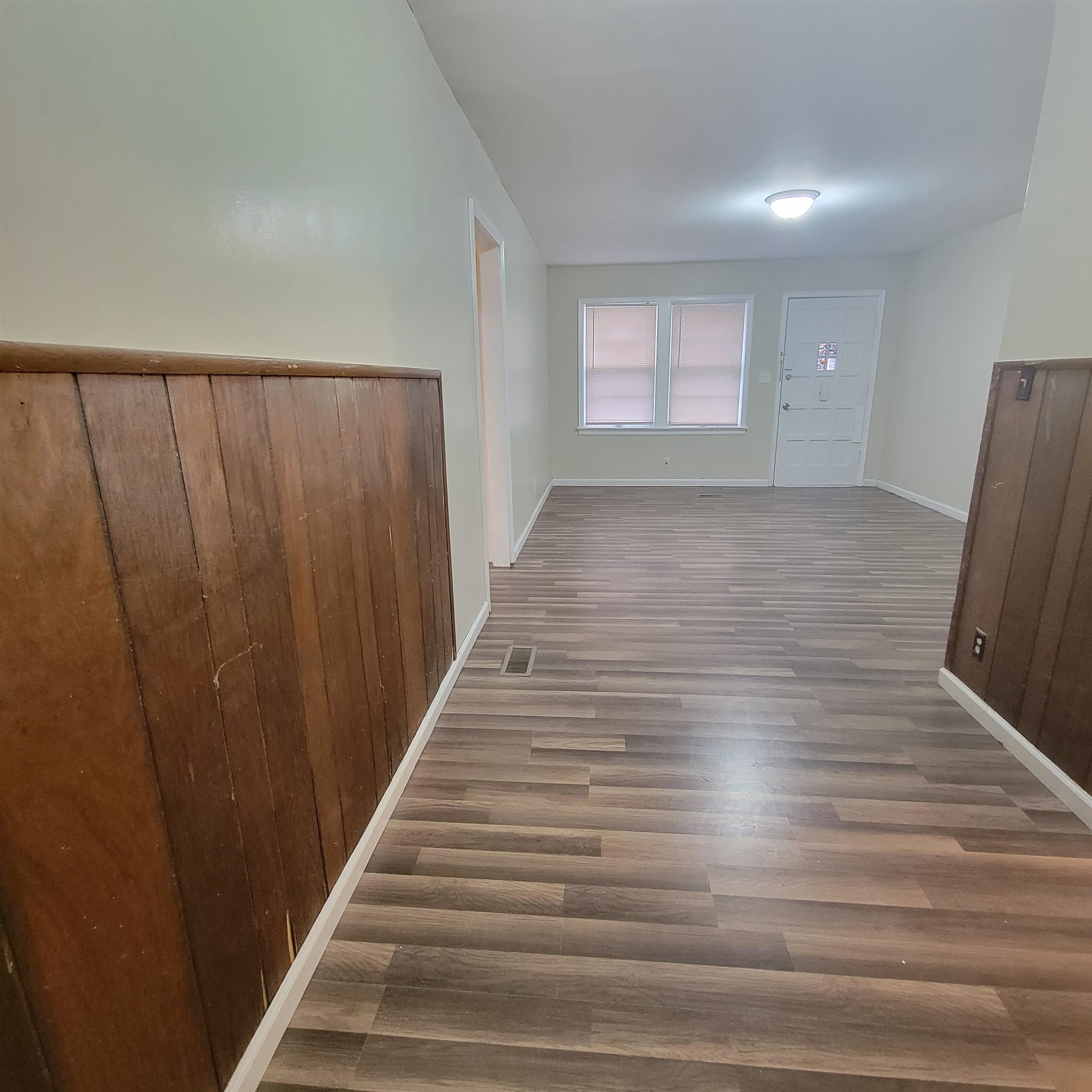 4015 Regents Wichita, KS 67208 - Photo 7 of 31