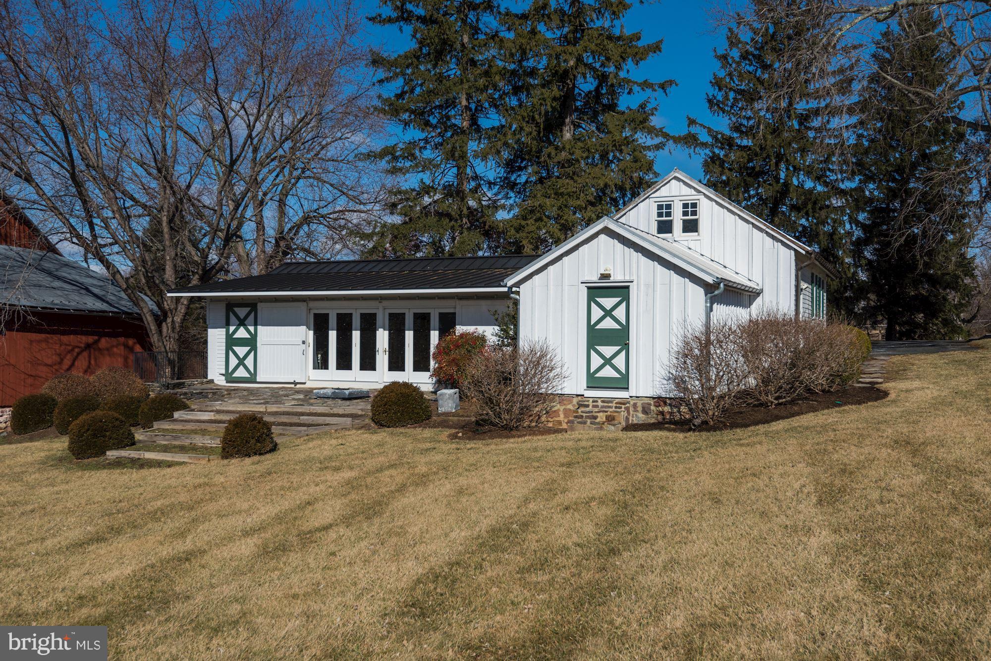 14800 Seneca Road Darnestown, MD 20874 - Photo 22 of 30 Multi purpose Studio with barn doors open.