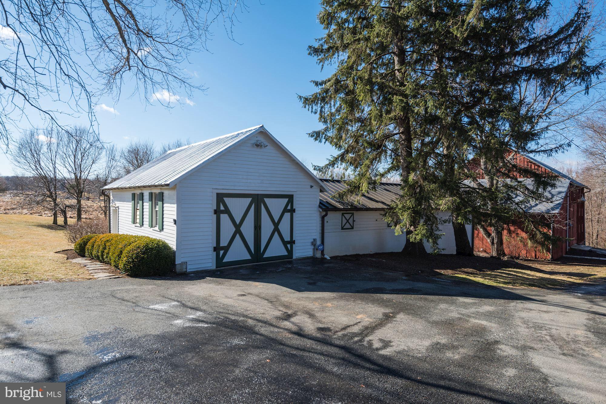 14800 Seneca Road Darnestown, MD 20874 - Photo 26 of 30 Studio attached Garage. Automatic Carriage Doors.