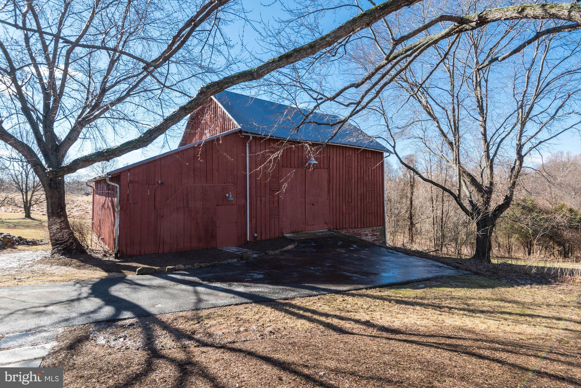 14800 Seneca Road Darnestown, MD 20874 - Photo 28 of 30 Two level Bank Barn with Horse Stalls.