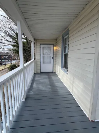 $1,050 | 612 21st Street Northwest, Unit A, Roanoke, VA 24017