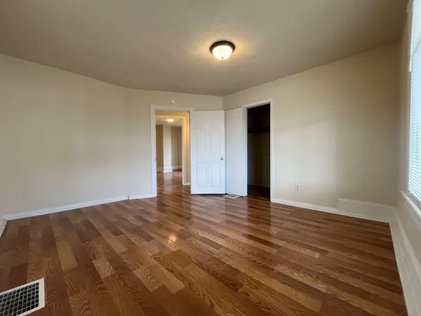 $1,050 | 612 21st Street Northwest, Unit A, Roanoke, VA 24017