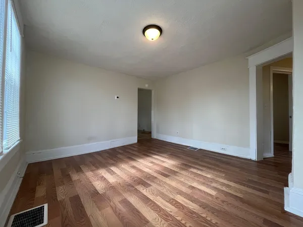 $1,050 | 612 21st Street Northwest, Unit A, Roanoke, VA 24017