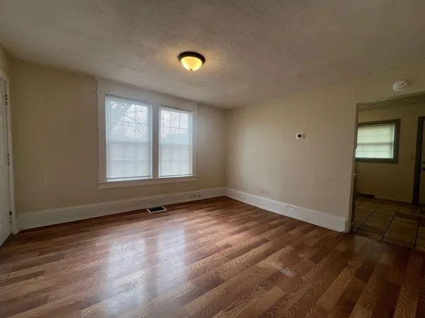 $1,050 | 612 21st Street Northwest, Unit A, Roanoke, VA 24017