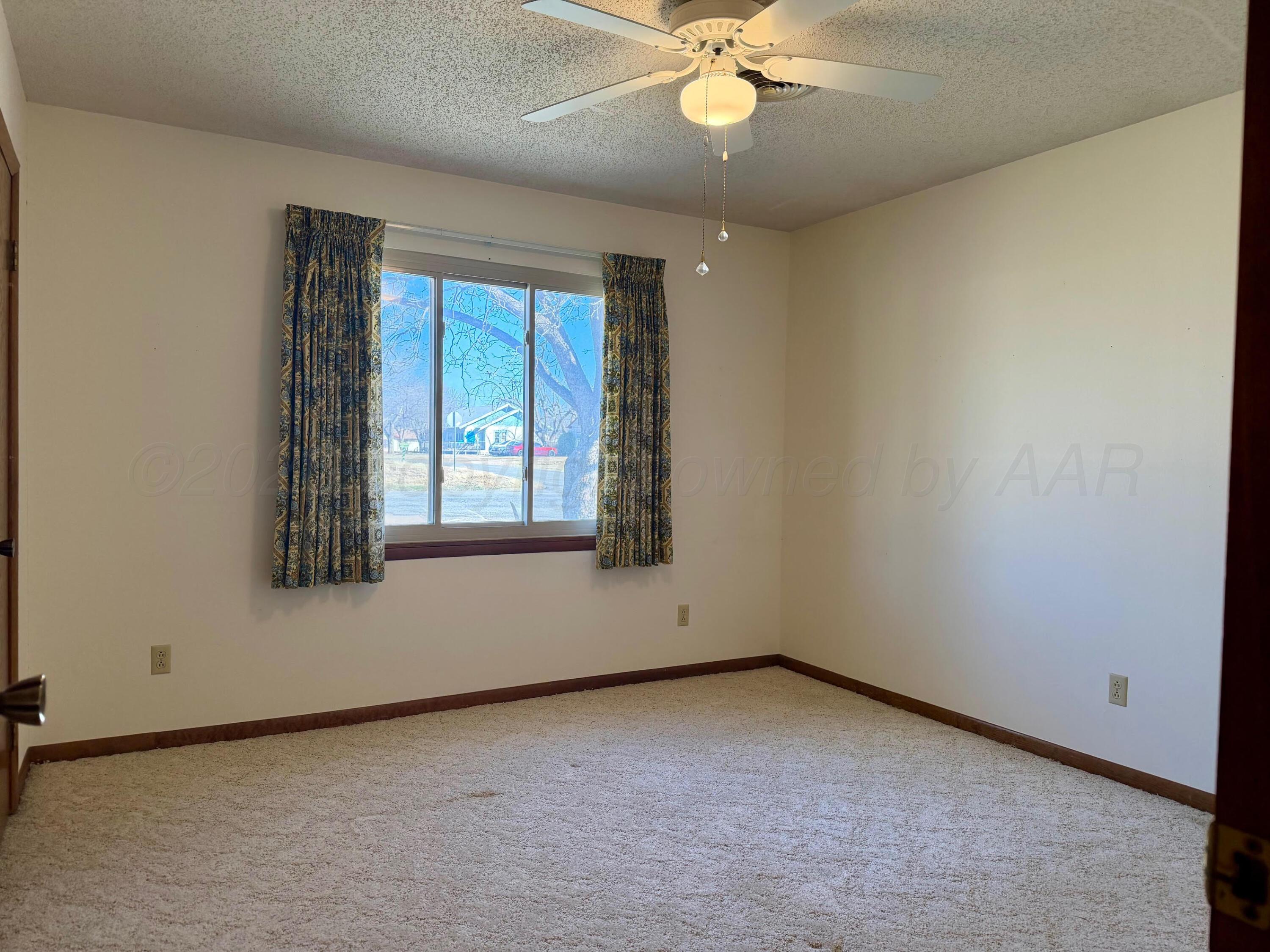 421 South 10th Street Memphis, TX 79245 - Photo 18 of 31 Bdr 2