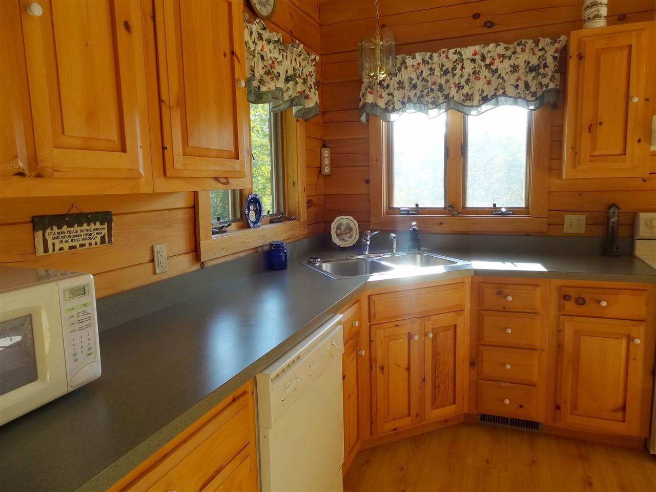 171 Barlow Road Mount Holly, VT 05730 - Photo 21 of 40