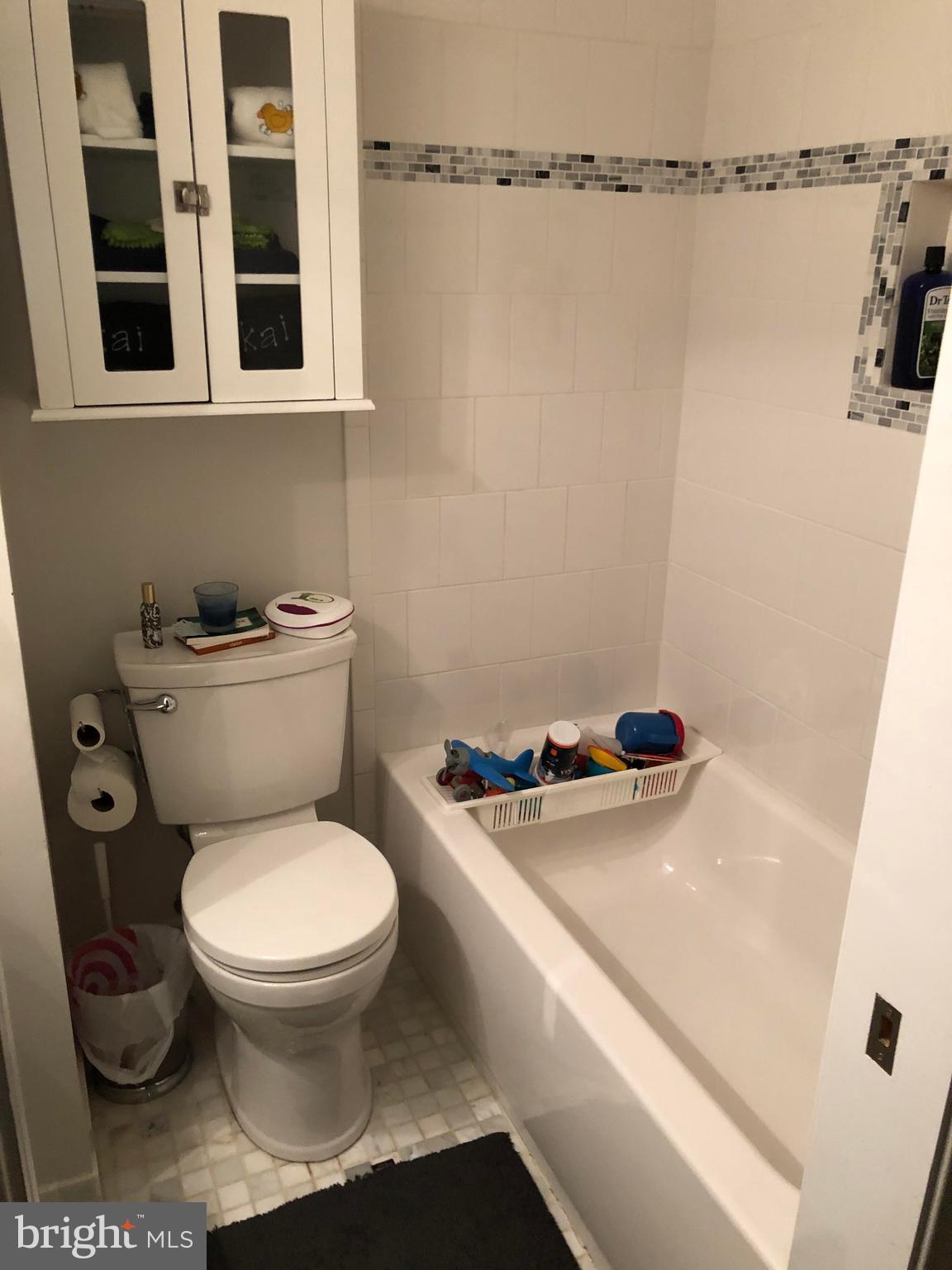 1834 Golf View Court Reston, VA 20190 - Photo 19 of 26 Gallery Image 19