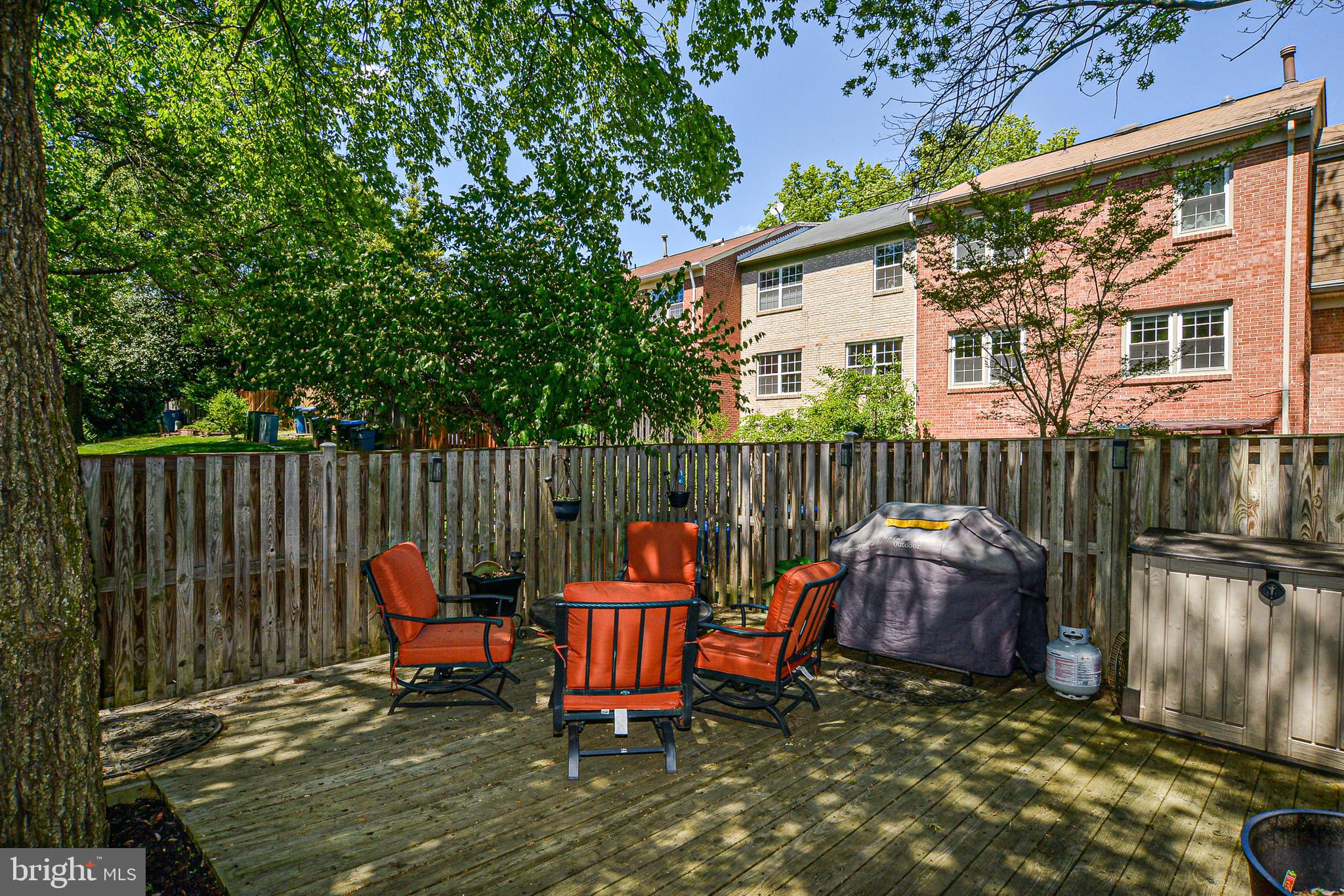 1834 Golf View Court Reston, VA 20190 - Photo 23 of 26 shaded back patio