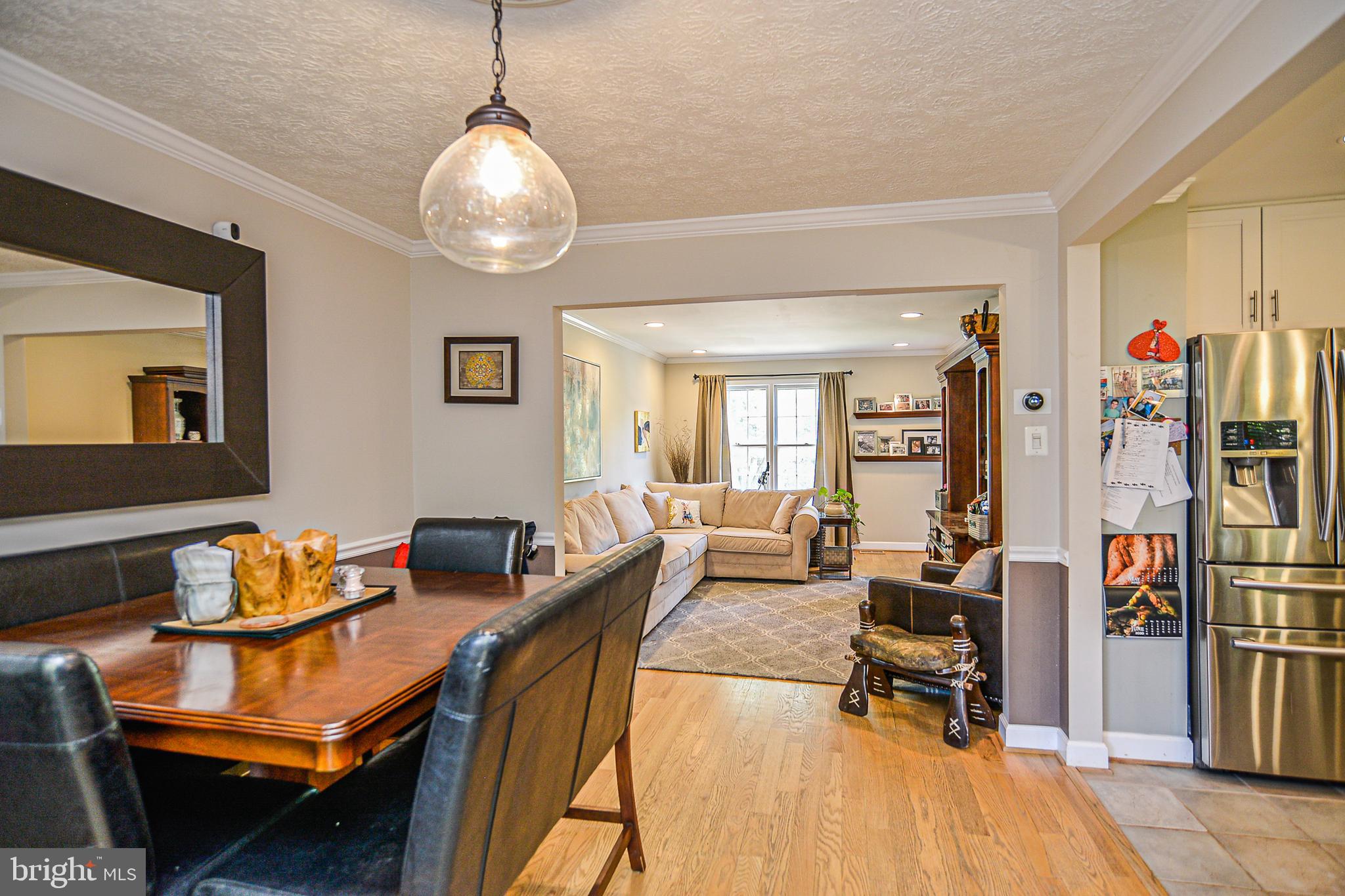 1834 Golf View Court Reston, VA 20190 - Photo 7 of 26 Gallery Image 7