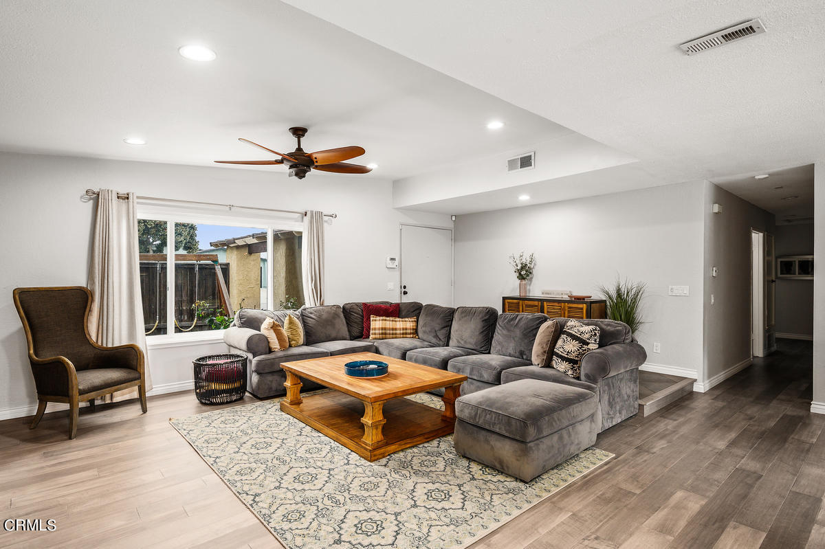 1540 Port Drive Oxnard, CA 93035 - Photo 9 of 39 a living room with furniture