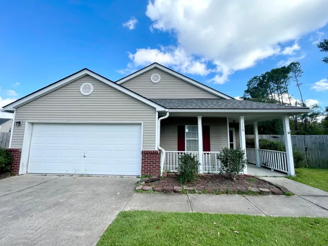 $2,200 | 118 Dundalk Court, Goose Creek, SC 29445