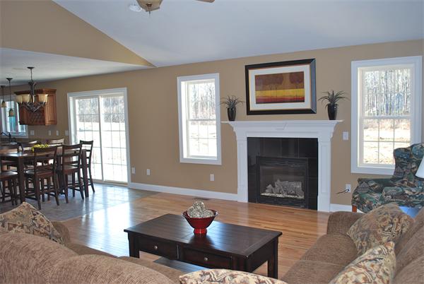 266 Maple Avenue Rutland, MA 01543 - Photo 3 of 20