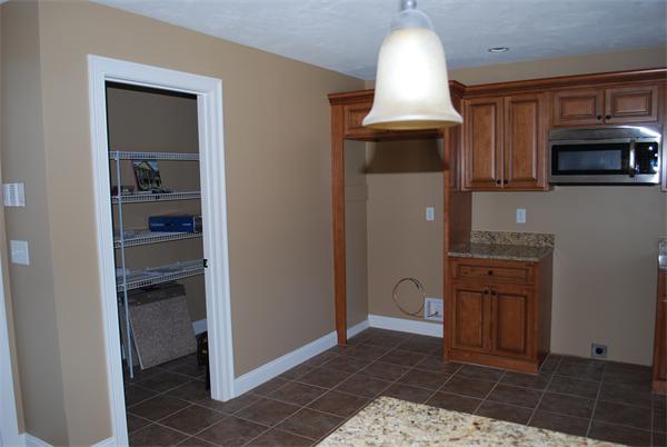 266 Maple Avenue Rutland, MA 01543 - Photo 8 of 20