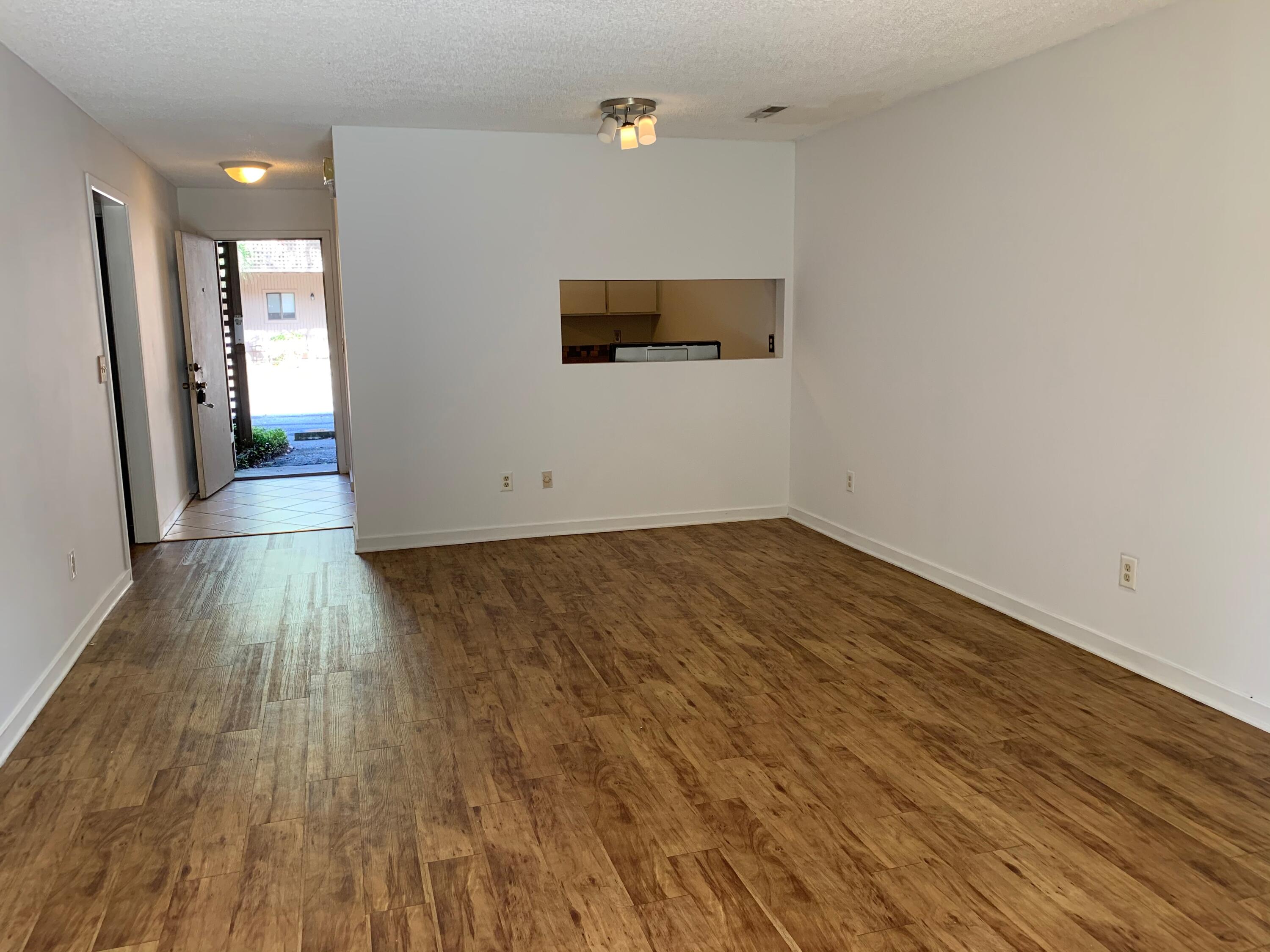 2736 Jobee Drive, Unit 3 Charleston, SC 29414 - Photo 3 of 19