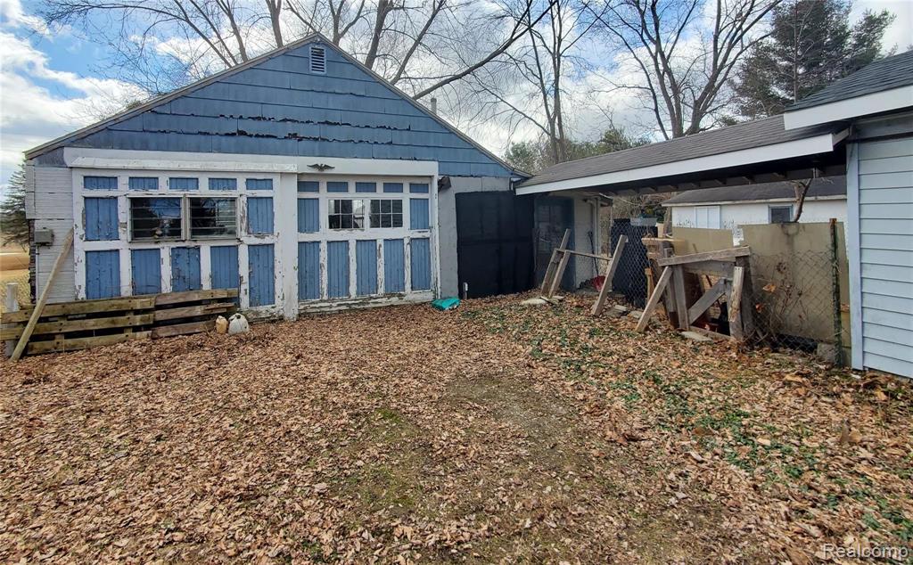 11883 Yale Road Yale, MI 48097 - Photo 36 of 54