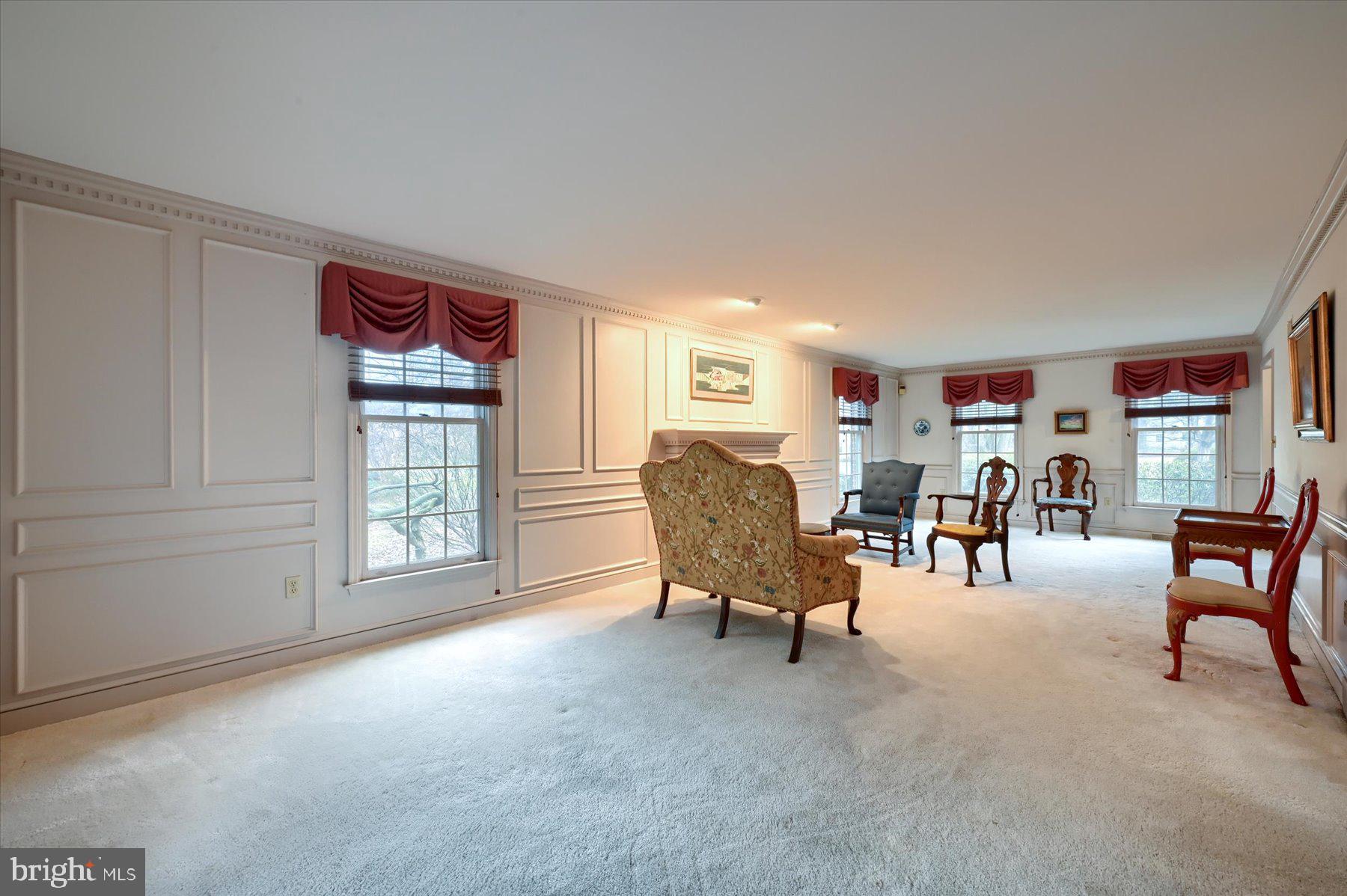 1328 Valley Road Lancaster, PA 17603 - Photo 13 of 46 Gallery Image 13