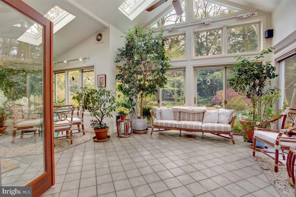 1328 Valley Road Lancaster, PA 17603 - Photo 28 of 46 Gallery Image 28