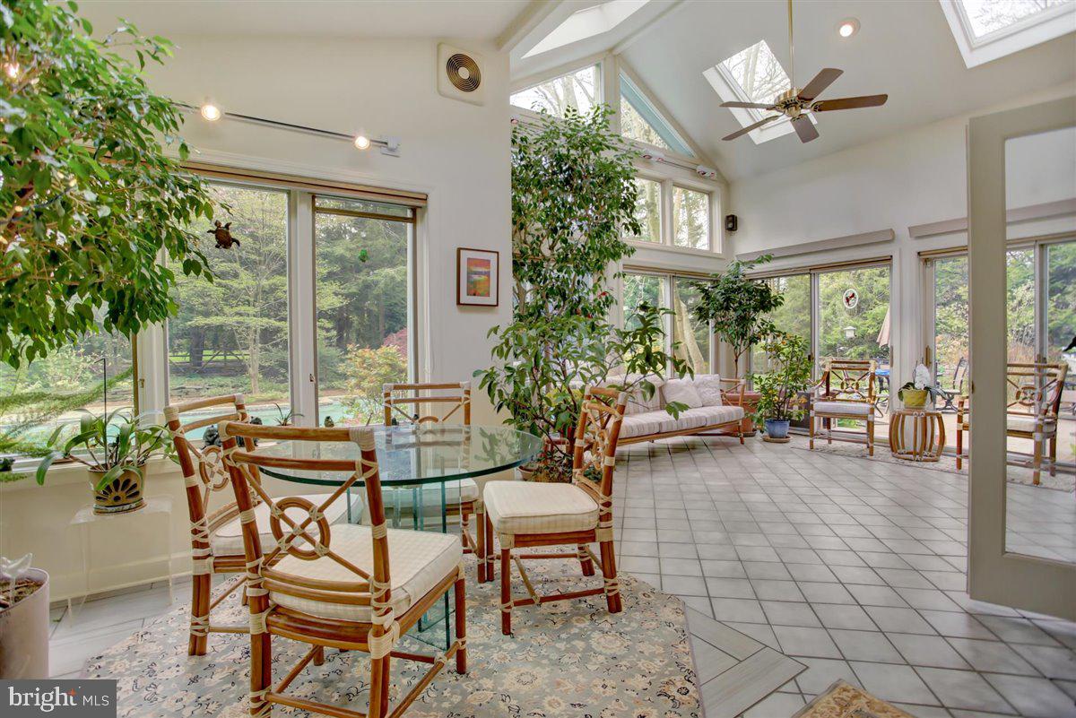 1328 Valley Road Lancaster, PA 17603 - Photo 29 of 46 Gallery Image 29