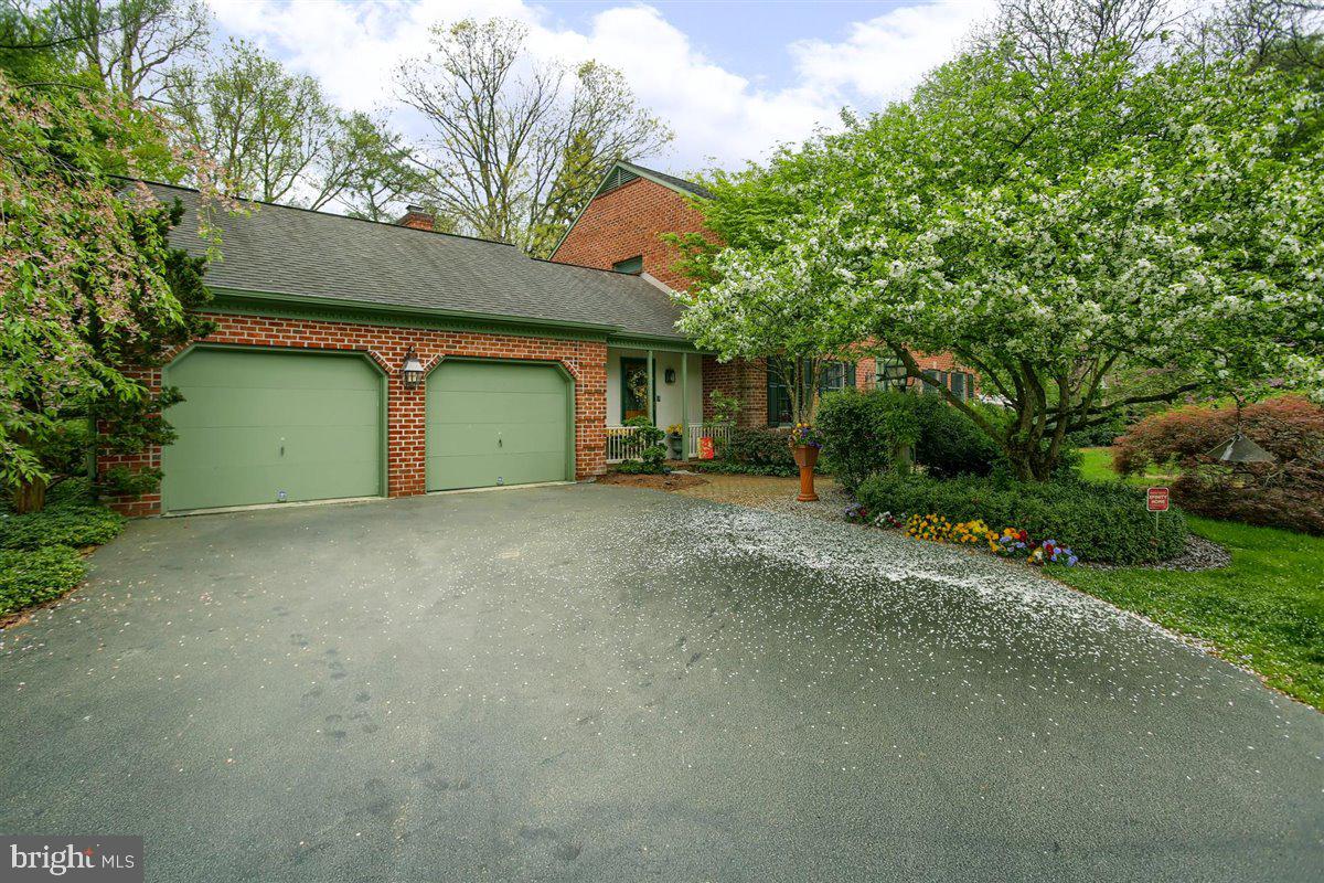 1328 Valley Road Lancaster, PA 17603 - Photo 31 of 46 Gallery Image 31