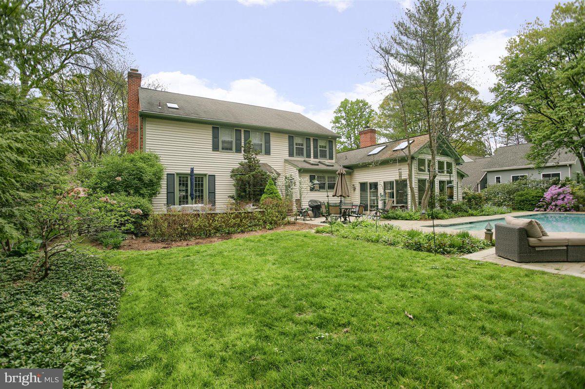 1328 Valley Road Lancaster, PA 17603 - Photo 32 of 46 Gallery Image 32