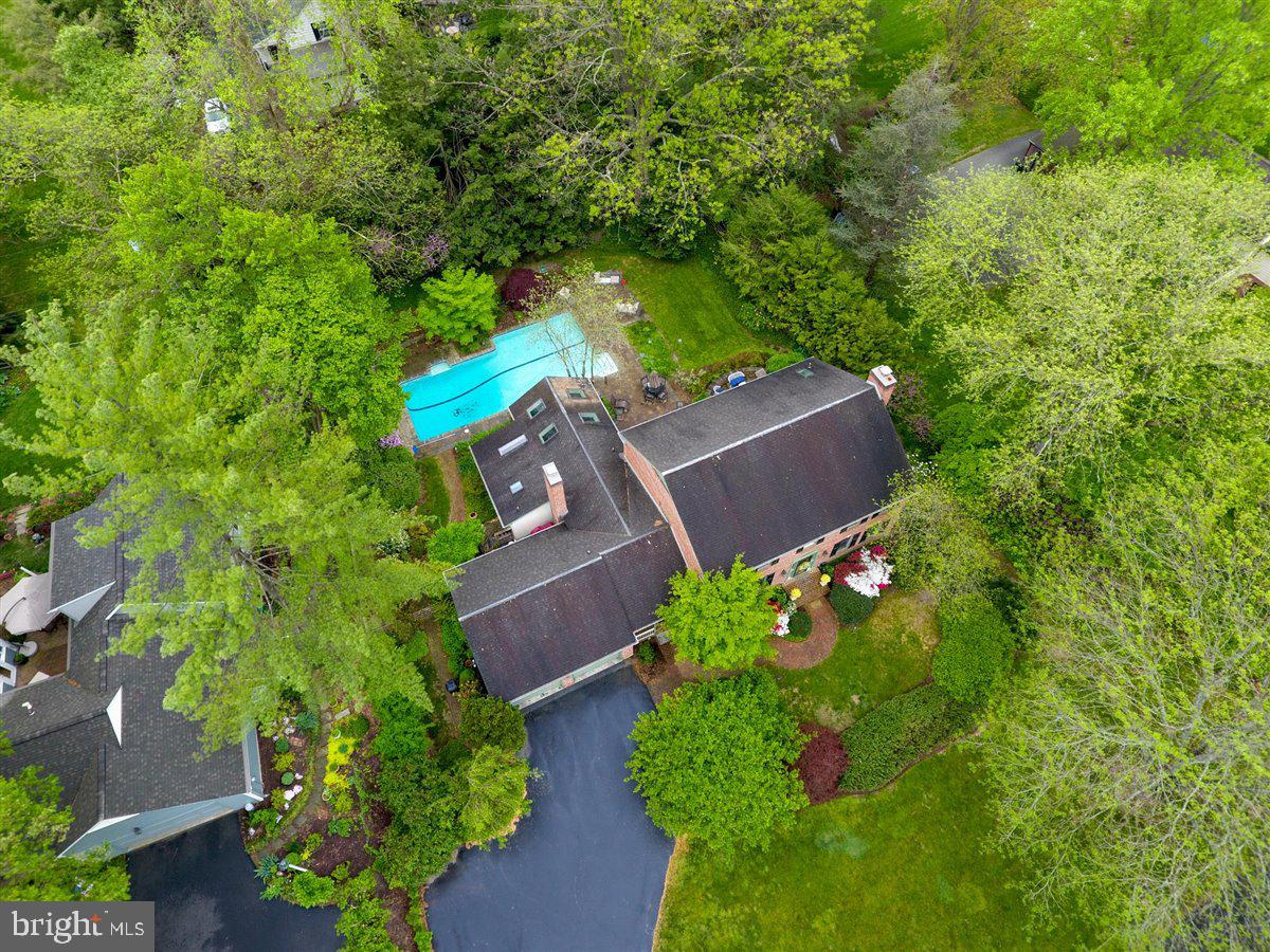 1328 Valley Road Lancaster, PA 17603 - Photo 43 of 46 Gallery Image 43