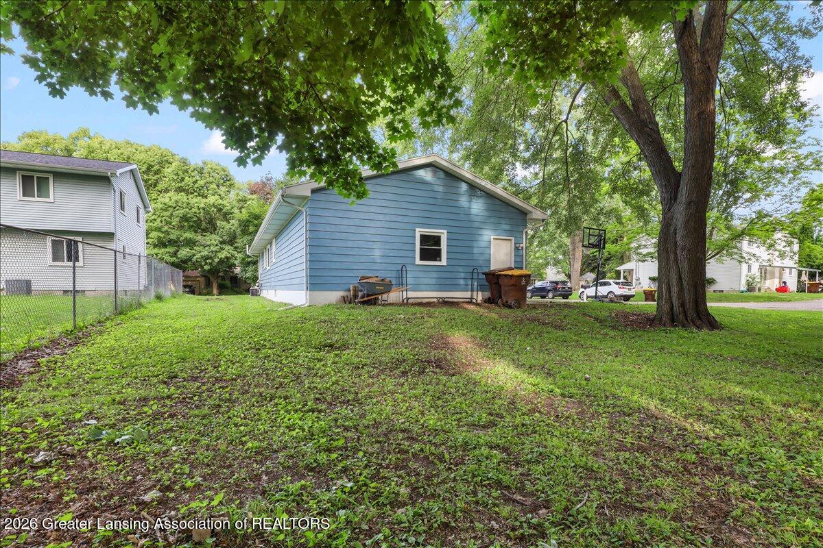 4264 Kim Rye Lane Holt, MI 48842 - Photo 7 of 38 04-Photo Jun 19 2026, 7 39 59 PM